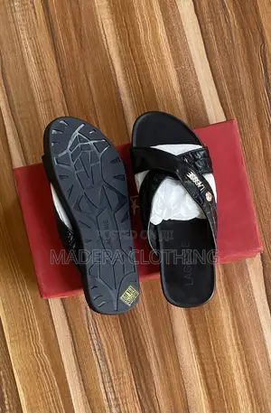 Simple Slippers for Men