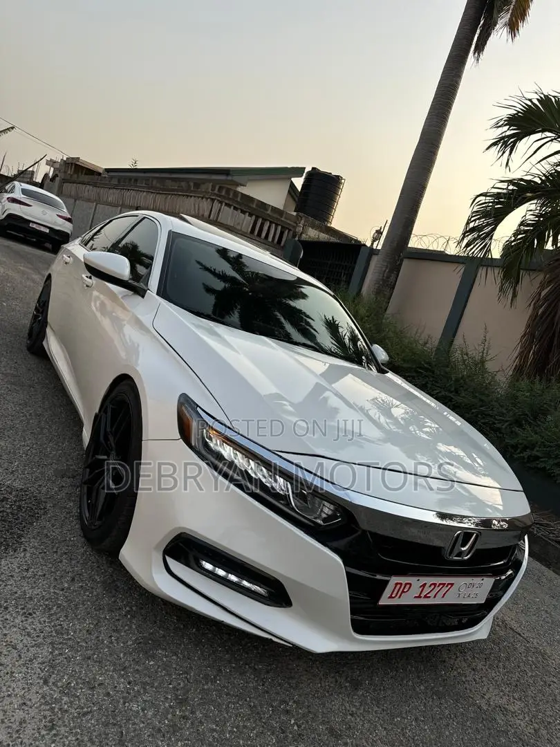 Honda Accord Sport 2.0T 2020 White