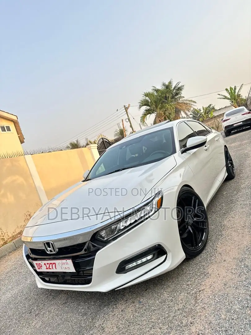 Honda Accord Sport 2.0T 2020 White