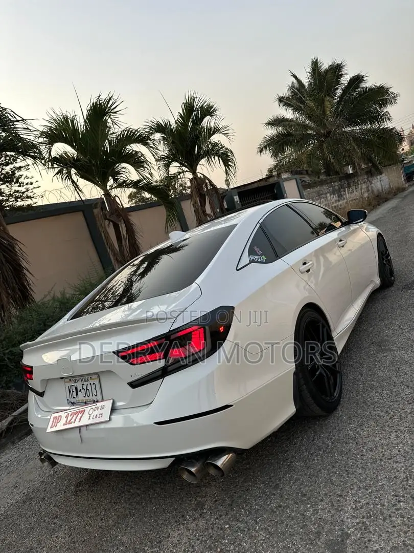 Honda Accord Sport 2.0T 2020 White