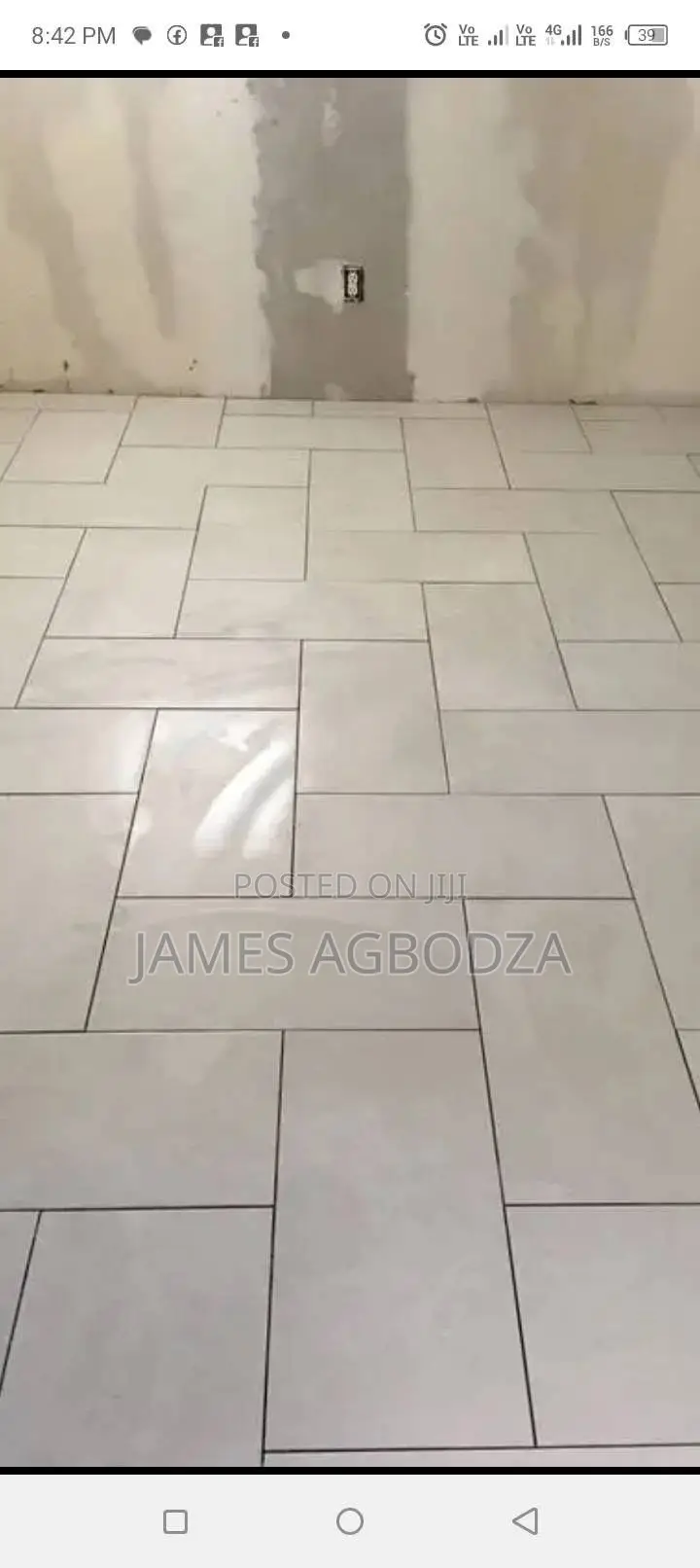 Am a Professional Tiler