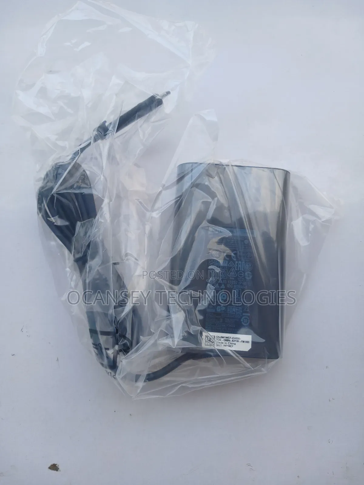 Original Dell Oval Type-C 65w Adapter