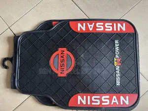 Nissan Universal Carpet Set