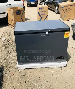 Unique Pearl 200ltr Single Door Electric Freezer(Gray) 