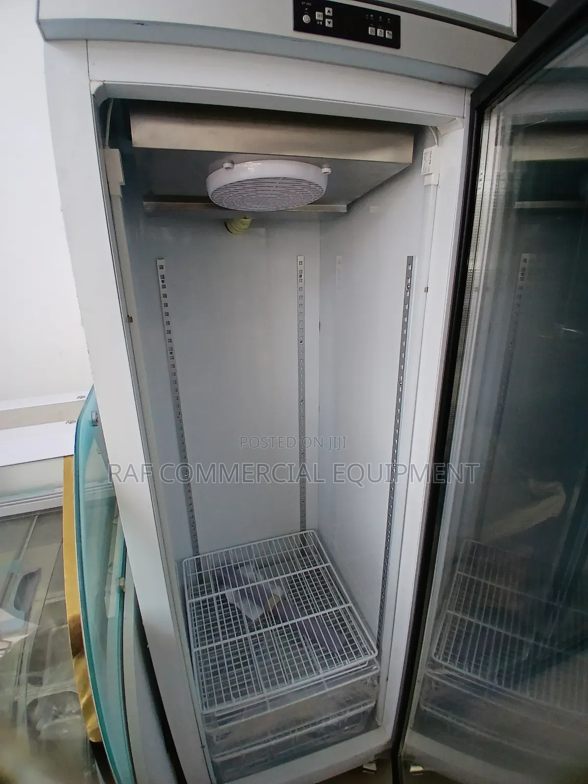 Single Door Display Freezer