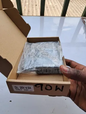 High-Quality New Dell Oval Type-C 20V 4.5A 90W Adapter