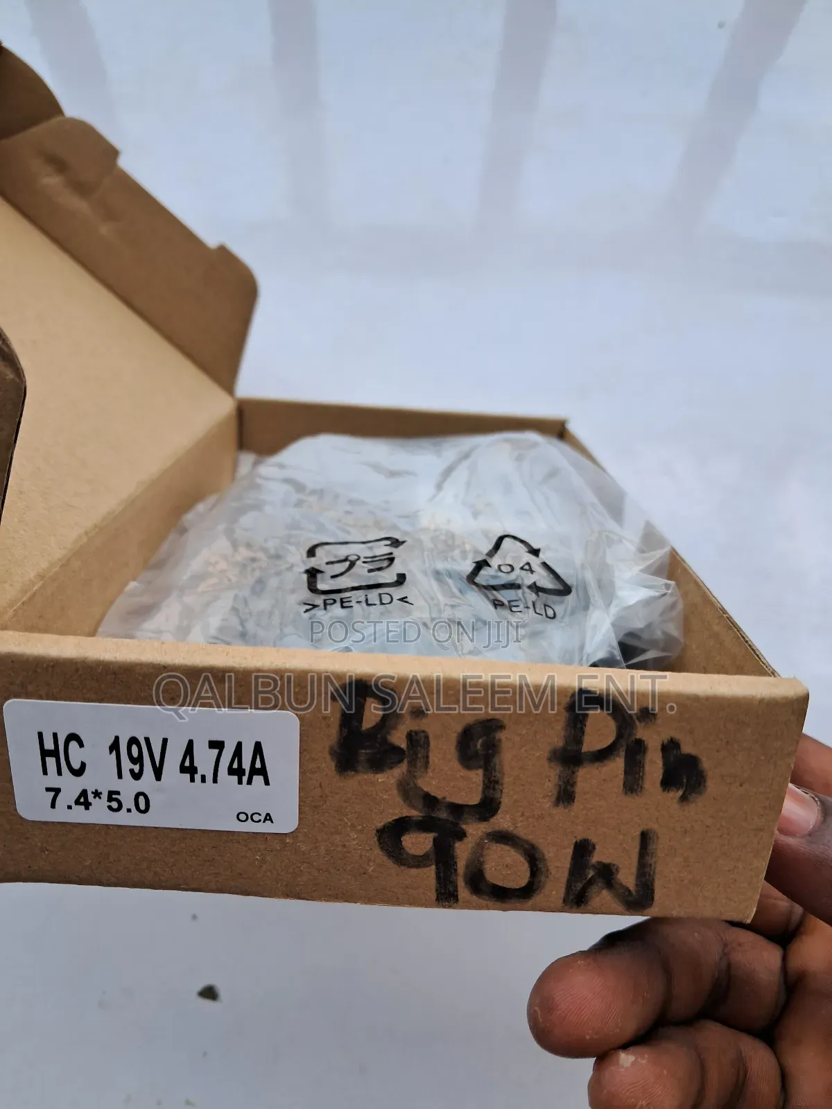 Brand-New Original HP Big Pin 19V 4.74A 90W Adapter /Charger