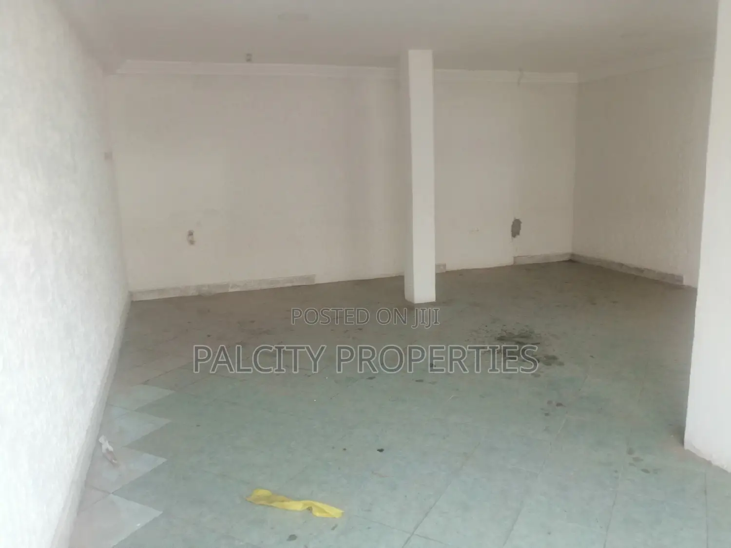 Shop for Rent at Stadium Asokwa