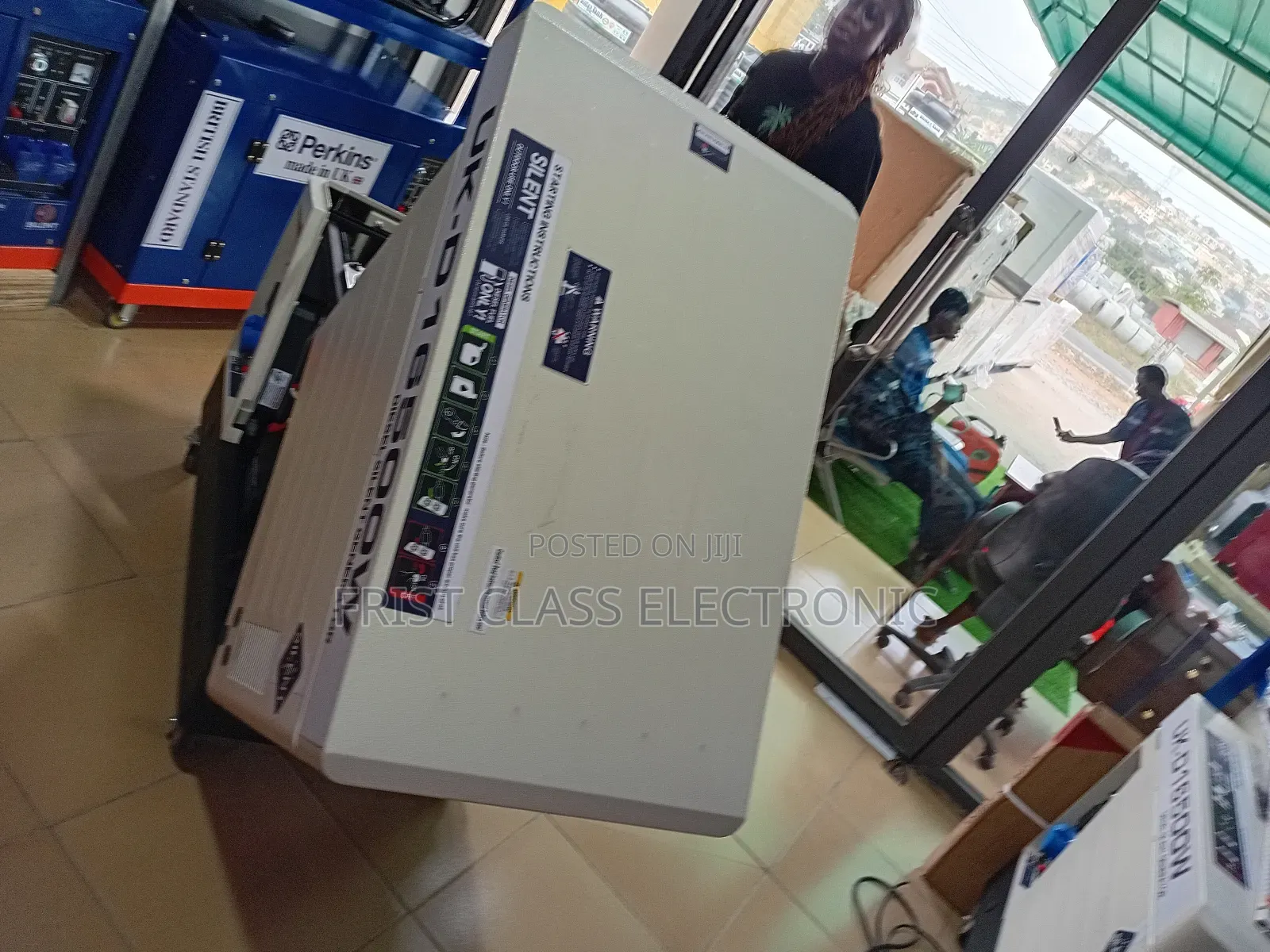 White in Colour Generator New Qualified Generator