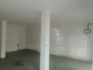 Double Shop for Rent in Asafo
