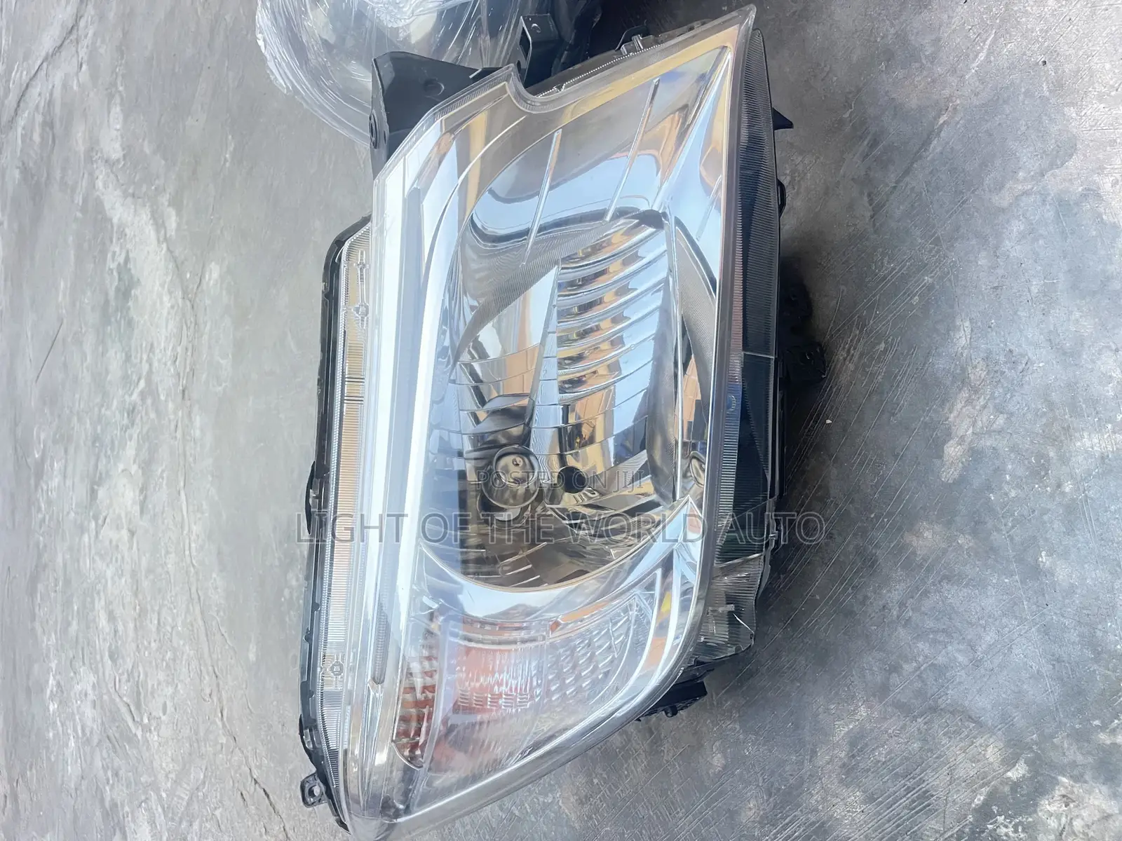 Suzuki Solio 2017 Right Side
