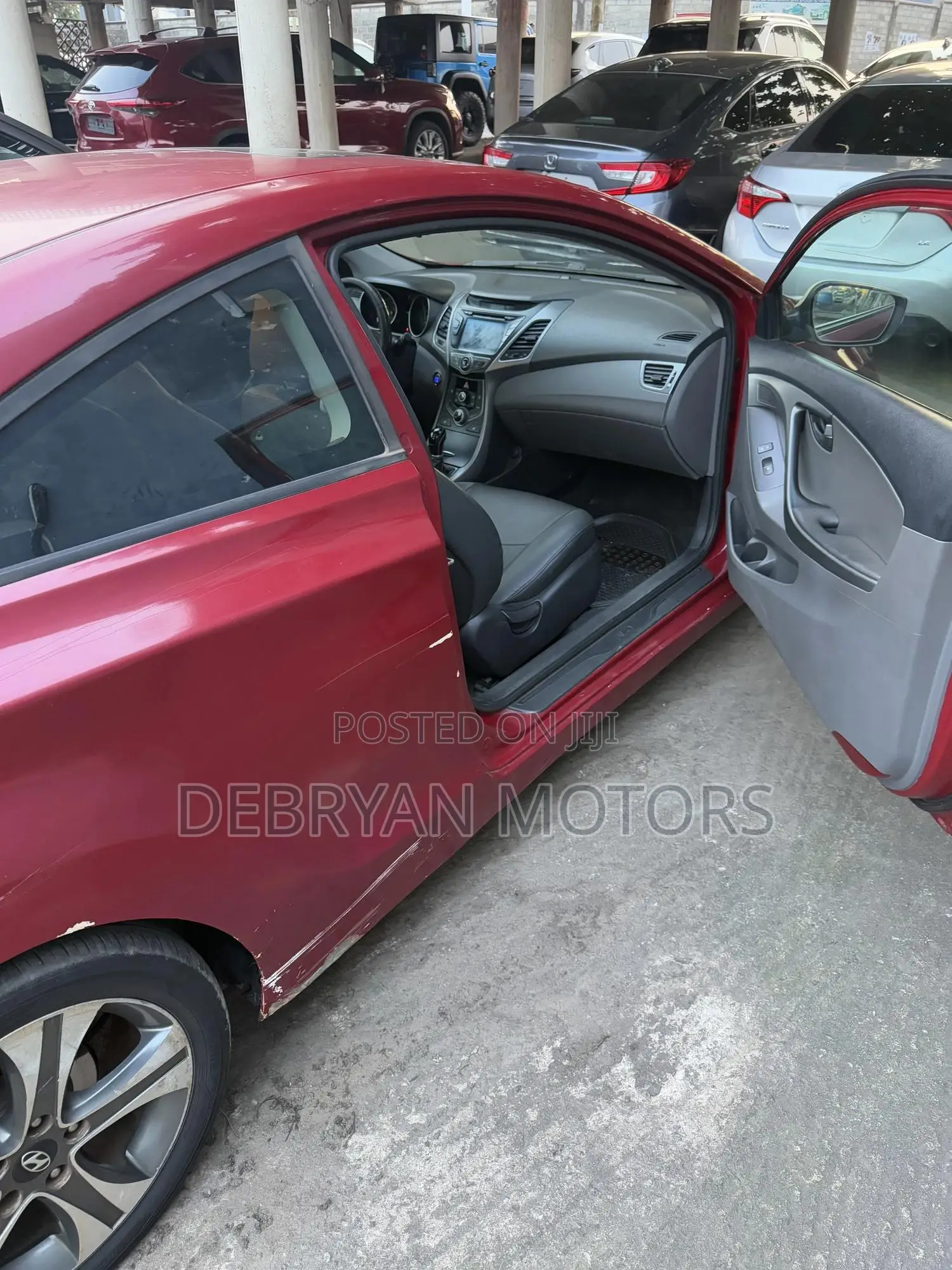 Hyundai Elantra 2014 Red