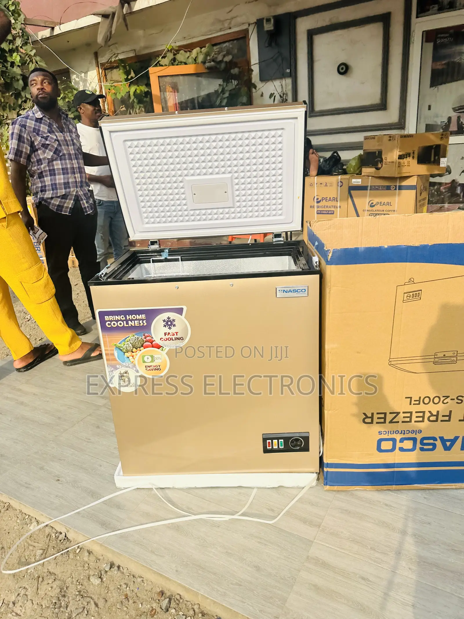Strong Gold Stainless Steel Chest Freezer 200L Nasco