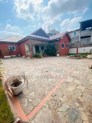4bdrm House in Golf Hills, Achimota for rent