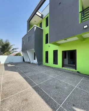 2bdrm Apartment in Adjiriganor for rent