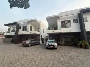 Furnished 3bdrm Townhouse / Terrace in Labone for rent