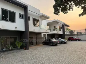 3bdrm Townhouse / Terrace in Labone for rent