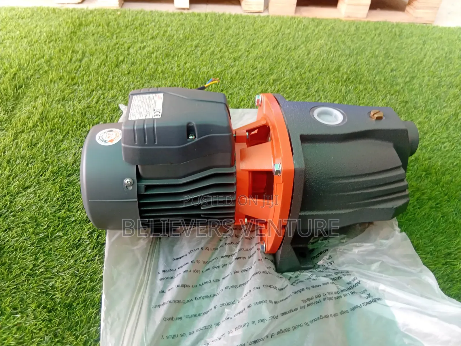 Leo Water Pump Machine