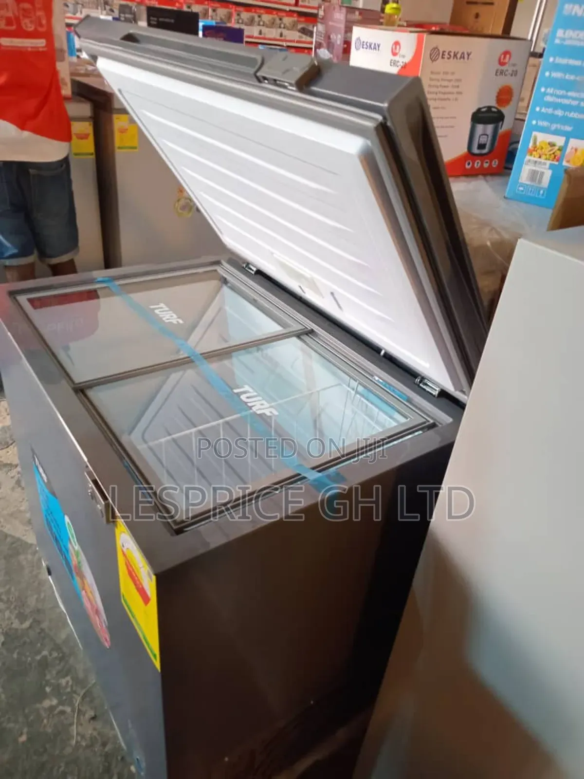 Keep Food Fresh With Turf 200L Chest Freezer