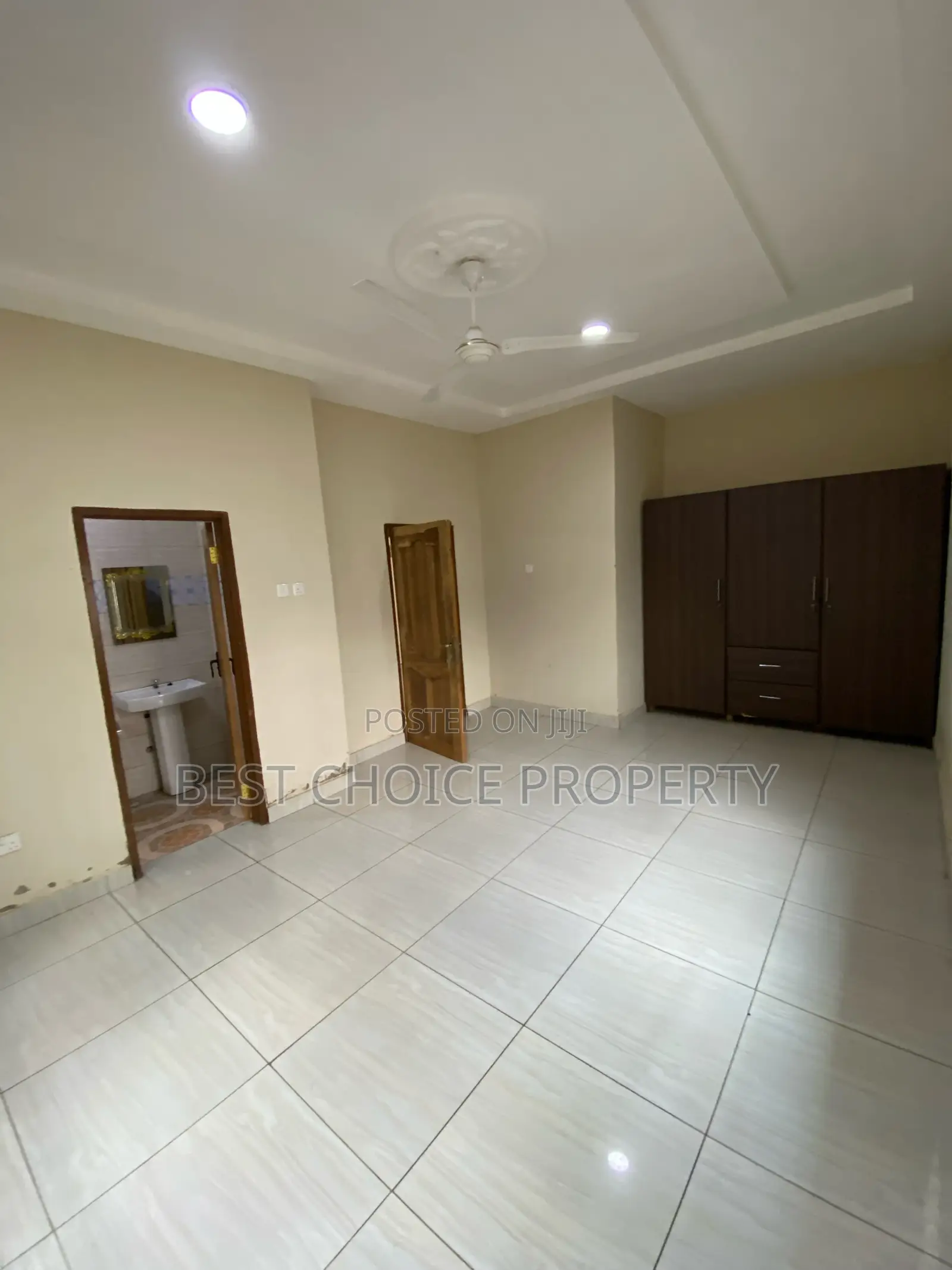 3bdrm Apartment in Adenta Commandos for rent
