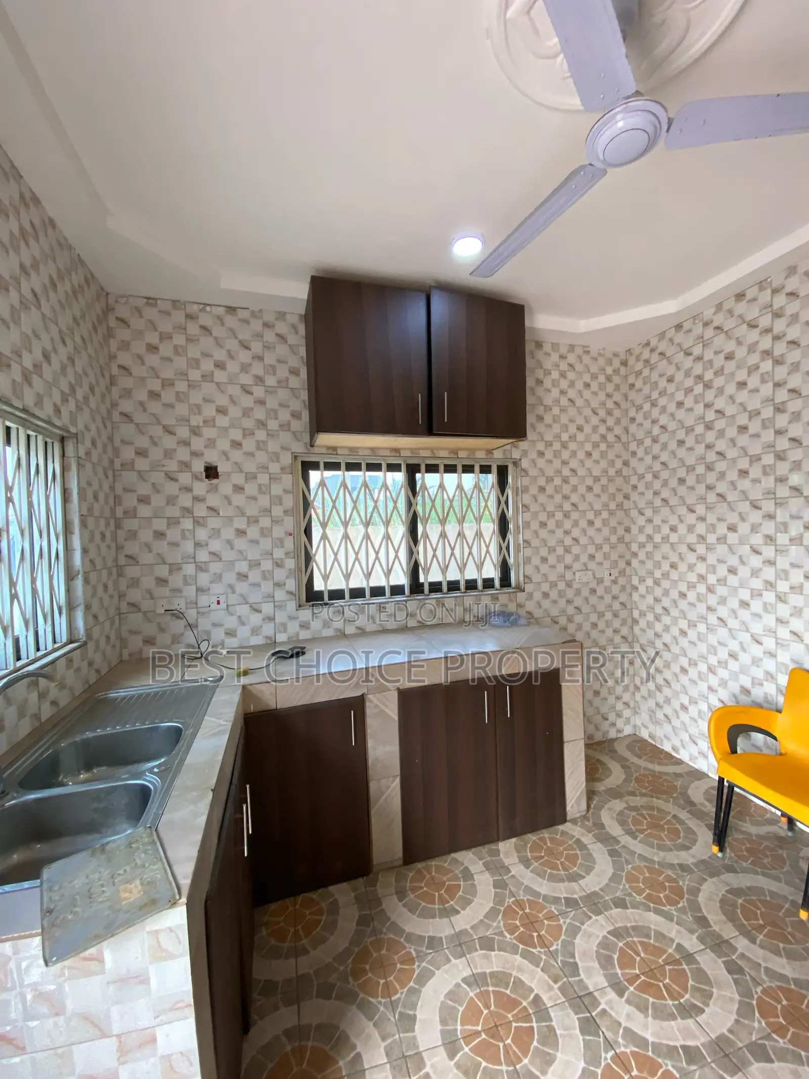 3bdrm Apartment in Adenta Commandos for rent