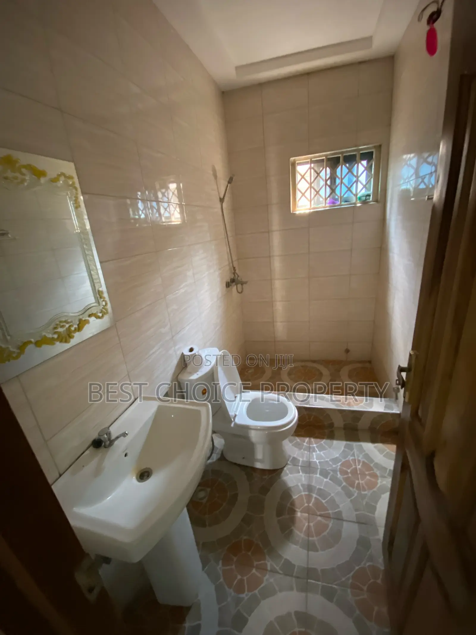 3bdrm Apartment in Adenta Commandos for rent