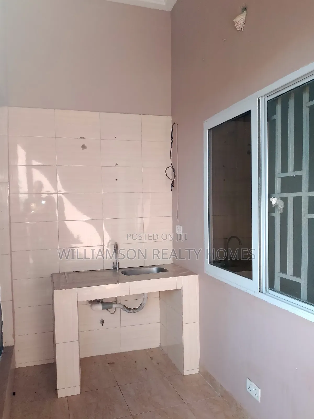 1bdrm Apartment in Hfc Estate Area, Spintex for rent