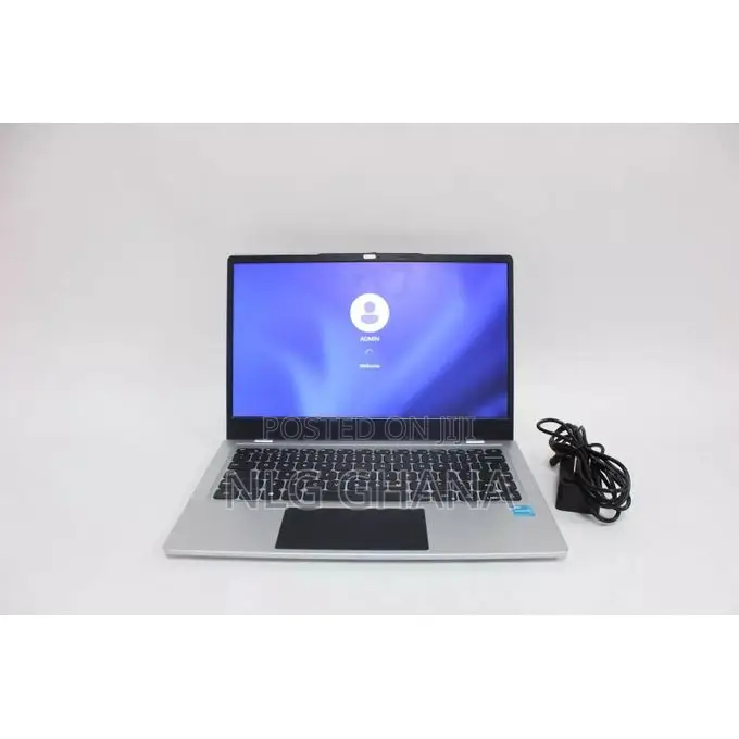New Laptop Gateway NV79C 4GB Intel SSD 128GB