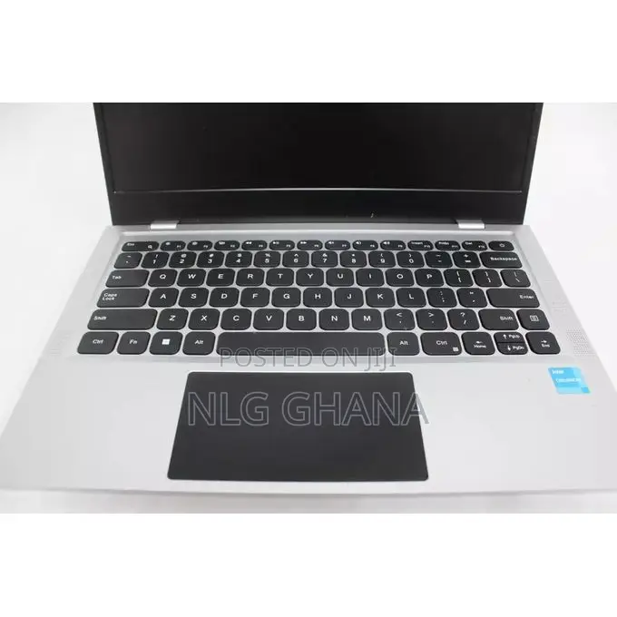 New Laptop Gateway NV79C 4GB Intel SSD 128GB
