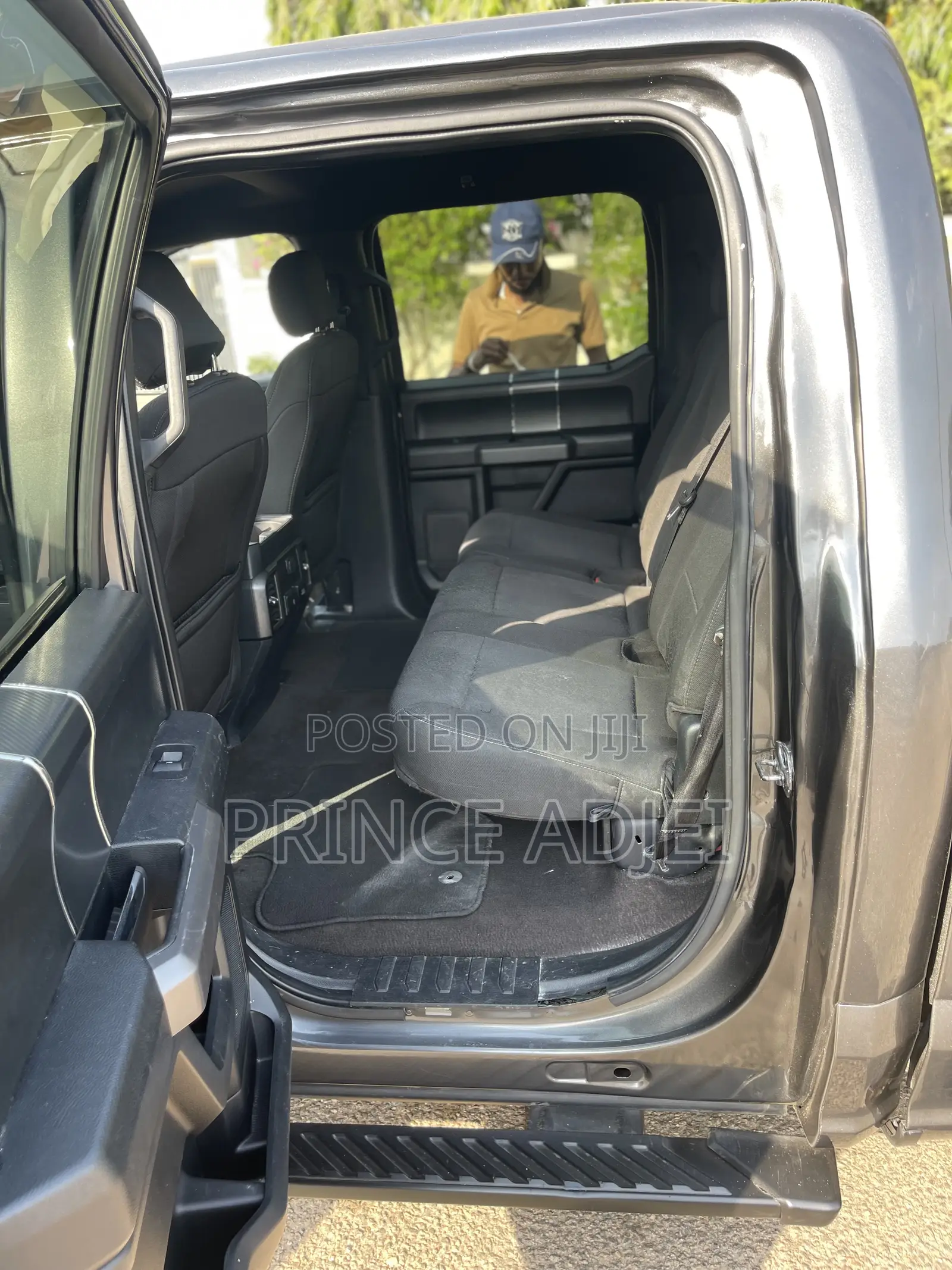Ford F-150 2020 Black