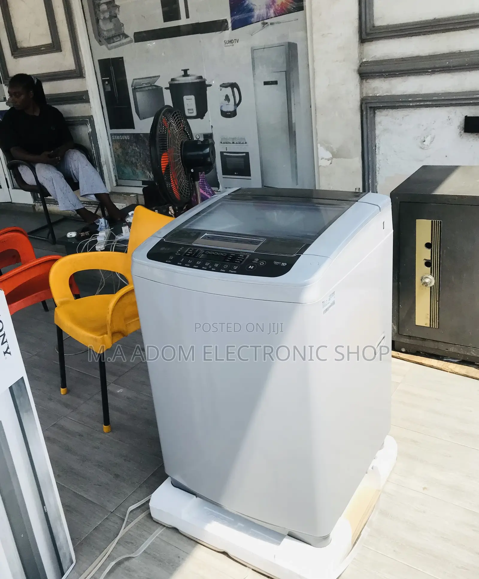 Unique in LG T1369NEHTF 13kg Fully Auto Washing Machine.