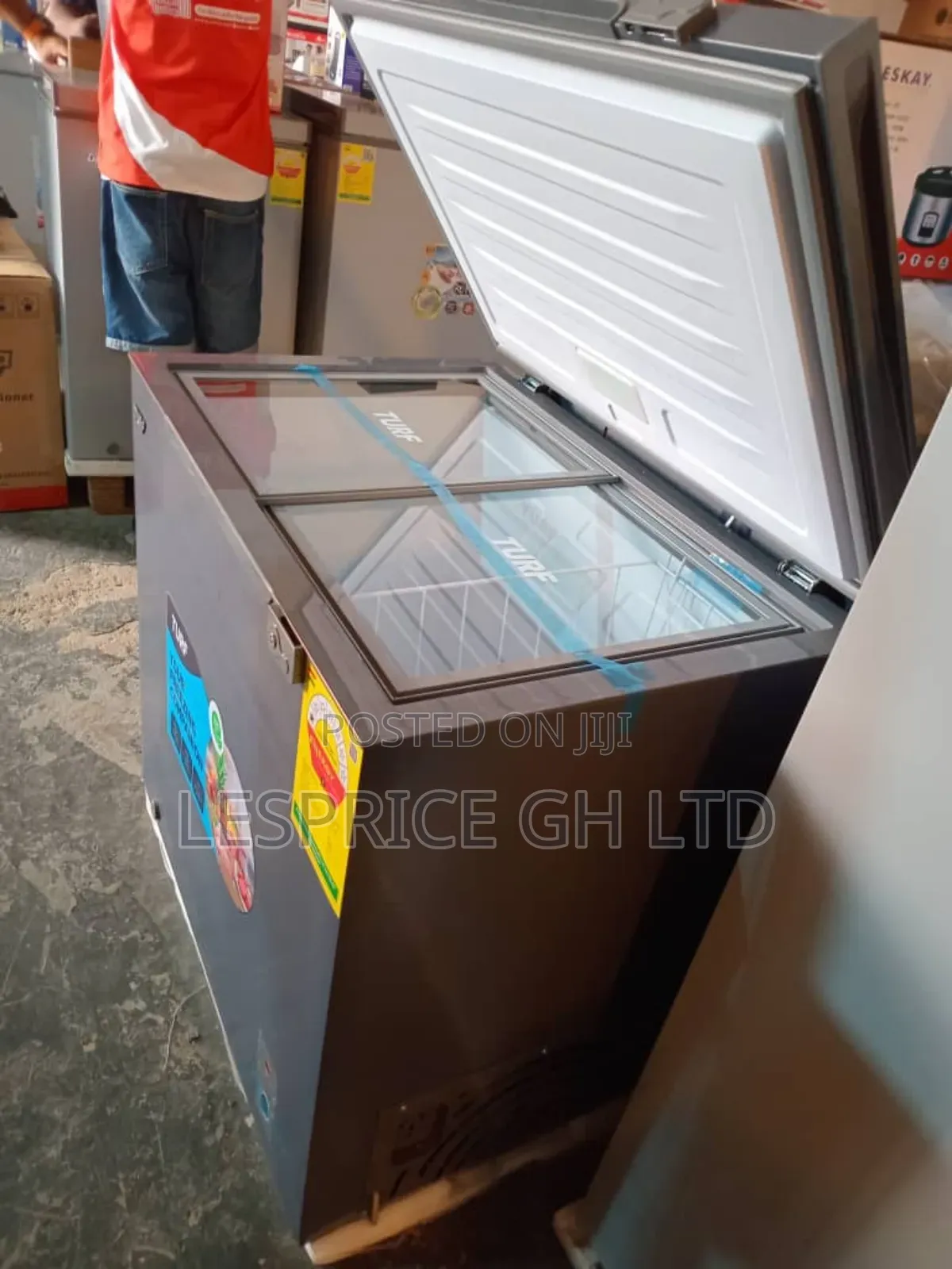 Energy Efficient: Turf 200L Chest Freezer