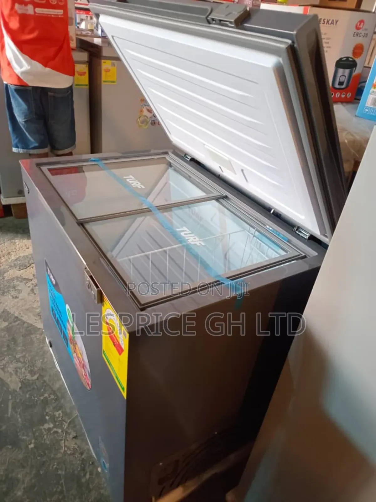 Fast Cooling. Turf 200litres Single Door Freezer