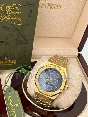 Photo - Audermars Sleek Stainless Steel Chronograph Watch