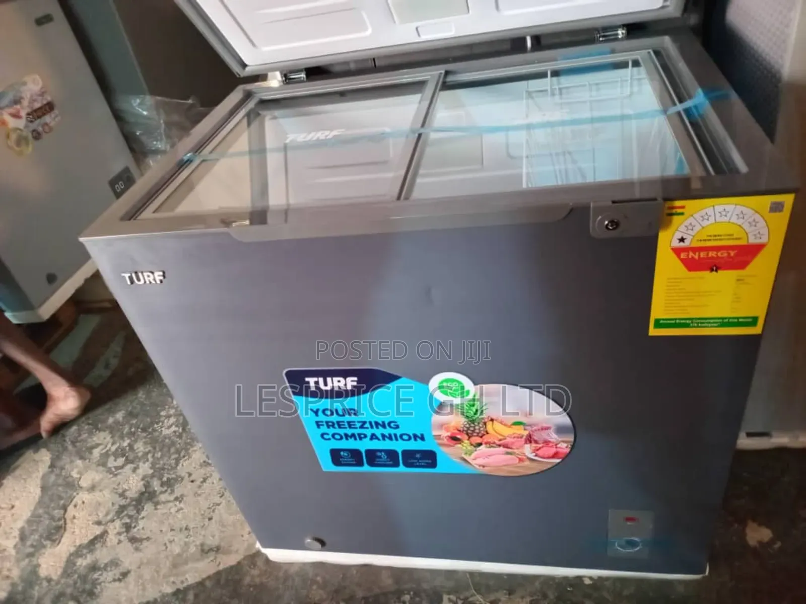 Quiet Operation Turf 200L Chest Freezer