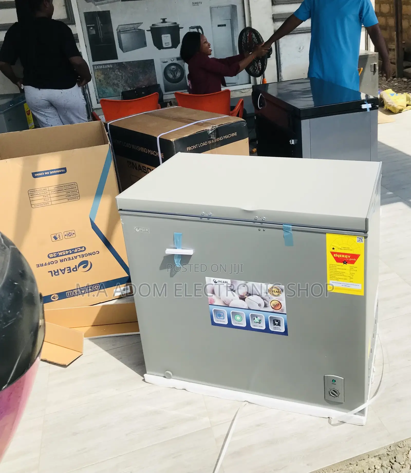 Original Pearl 200ltr Single Door Chest Freezer.