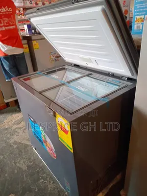 Spacious and Stylish Turf 200L Chest Freezer
