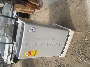 Glass Lid TCL 8kg Top Loading Washing Machine F708TL