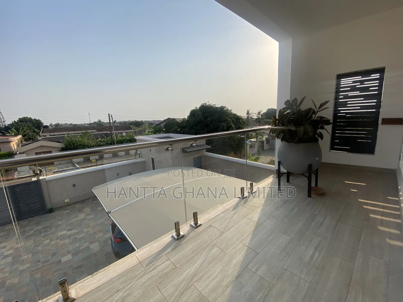 4bdrm House in Adenta, Barrier for sale