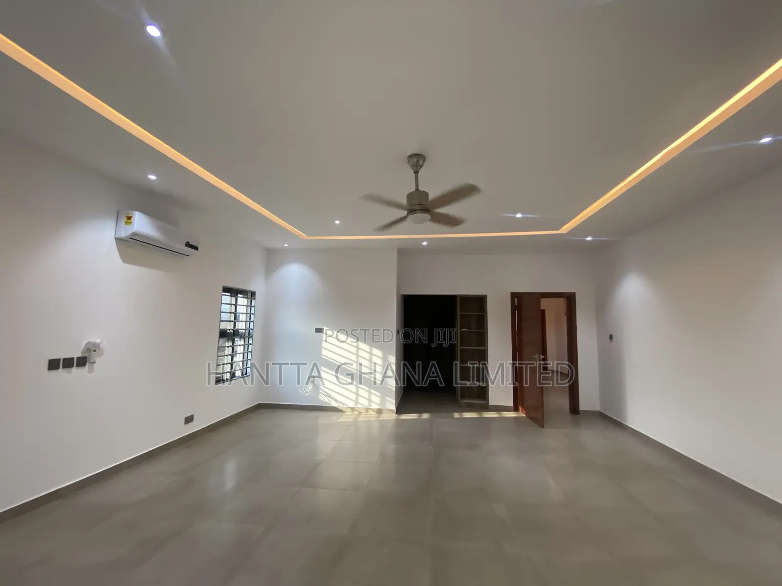 4bdrm House in Adenta, Barrier for sale