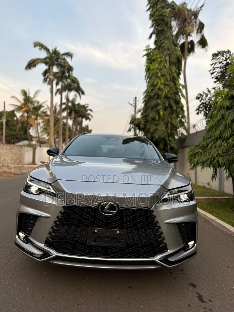 Lexus RX 2024 Silver