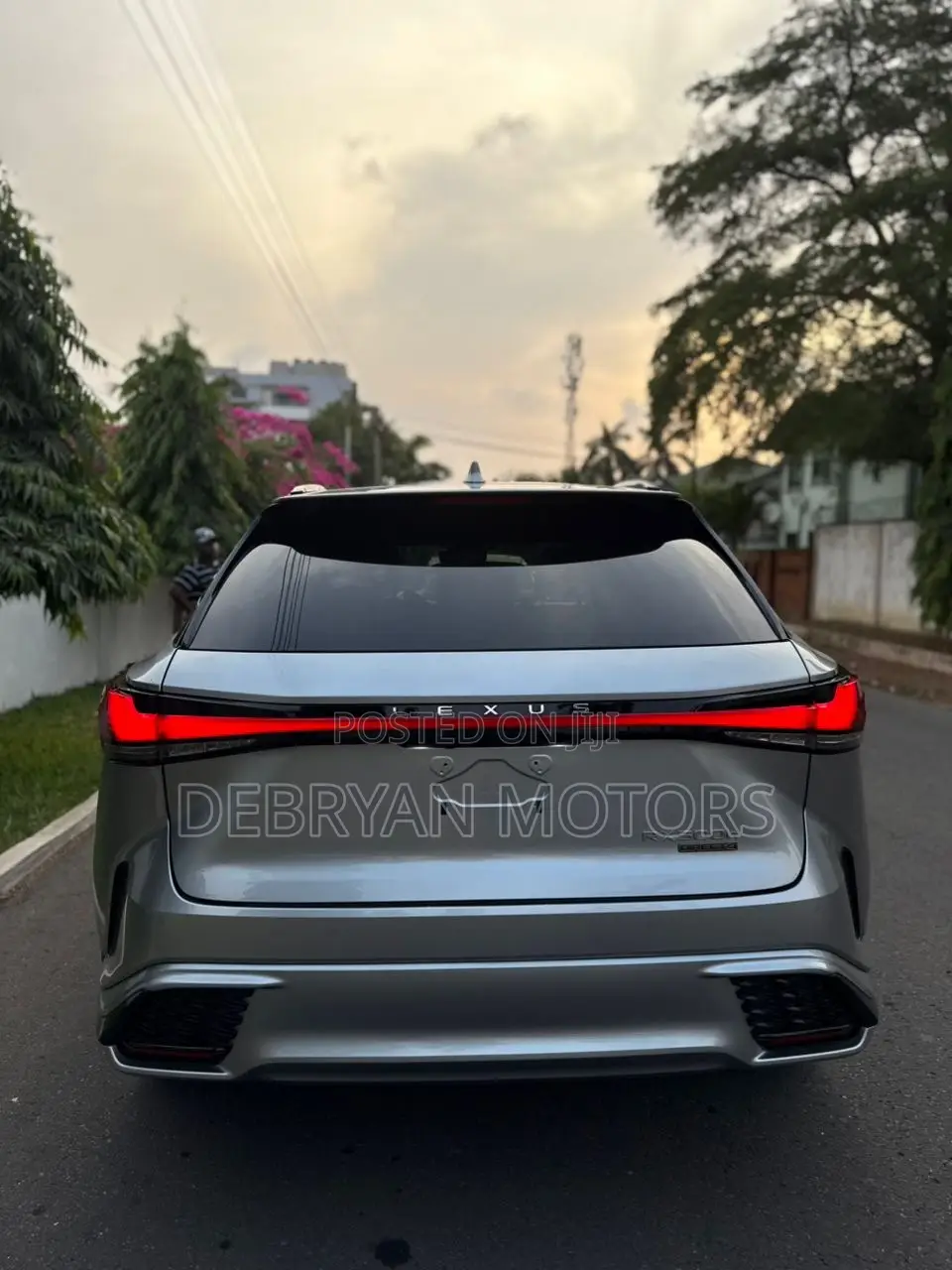 Lexus RX 2024 Silver