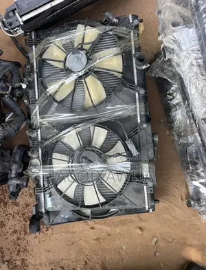 Honda Cr-v Radiator (2002-2006)