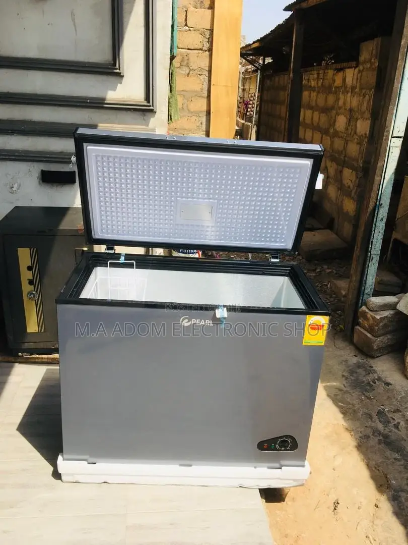 Pearl 250L Chest Freezer: Spacious Efficient