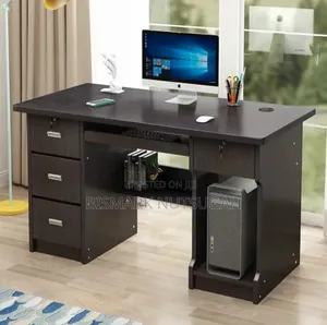 Stylish Office Table
