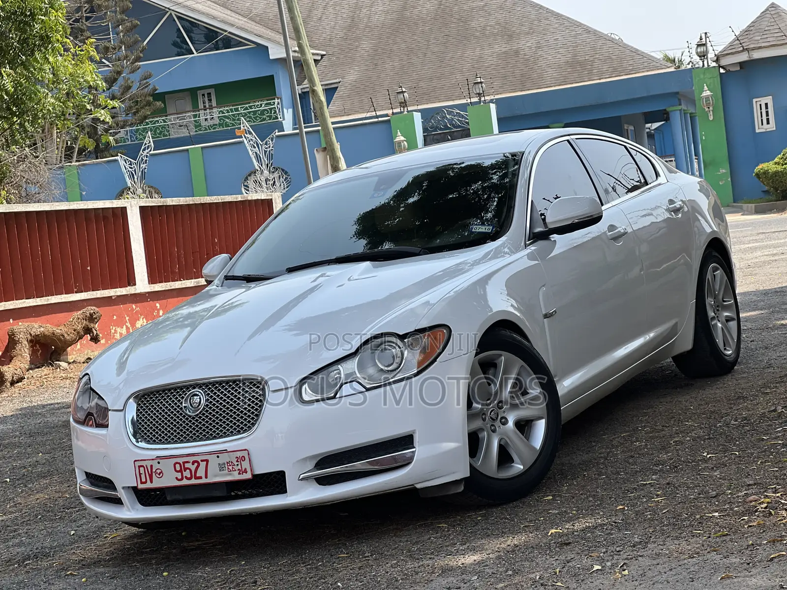 Jaguar XF 2012 White