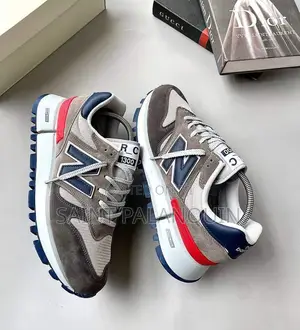 New Balance RC 1300