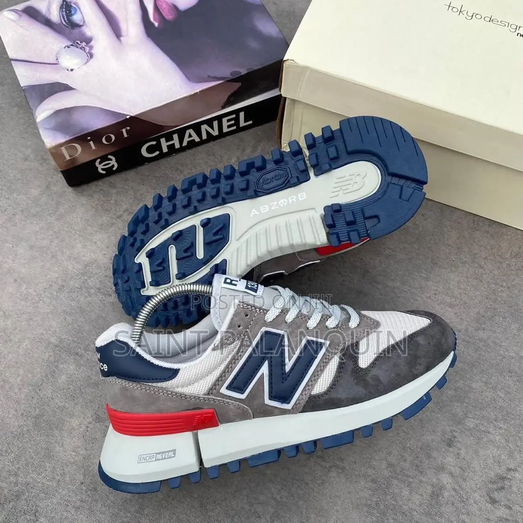 New Balance RC 1300