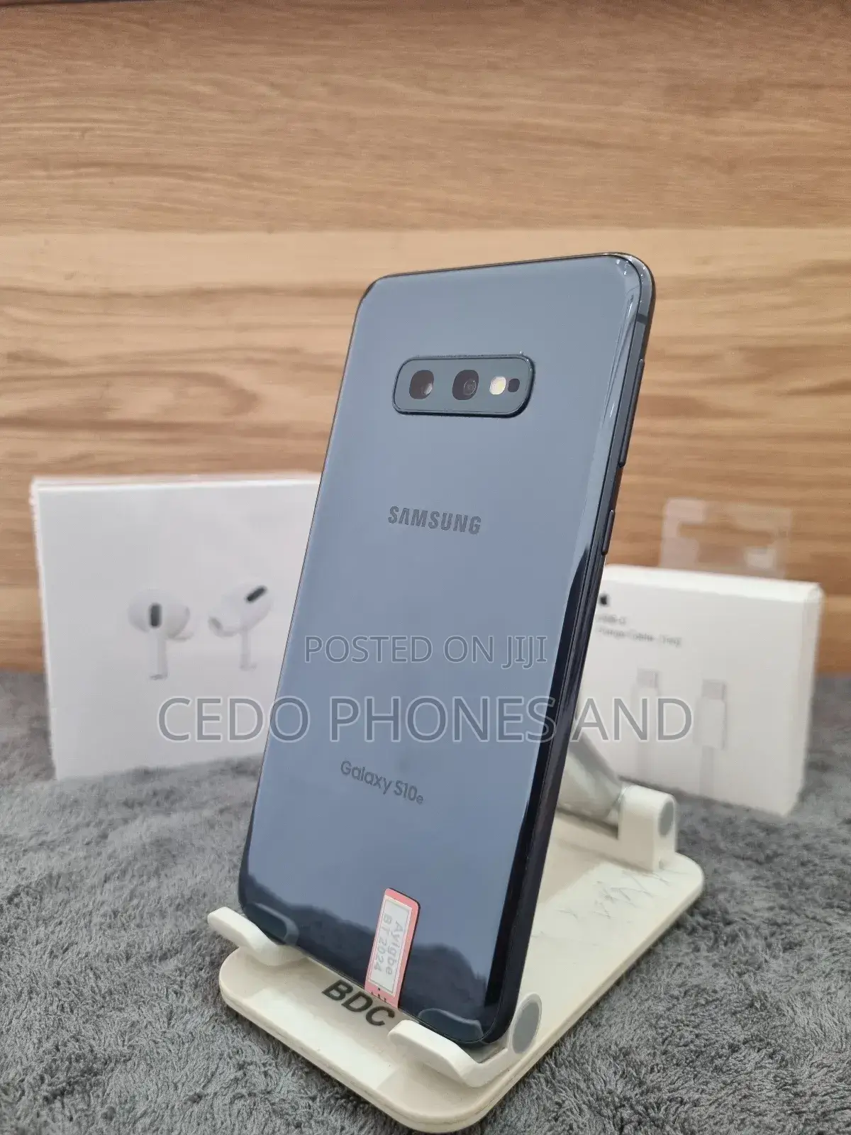 Samsung Galaxy S10e 128 GB Gray