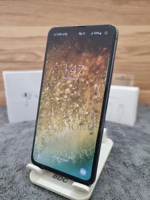 Samsung Galaxy S10e 128 GB Gray